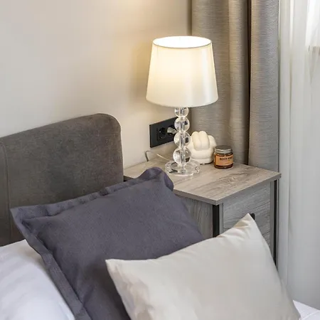 Apartament Cozy Corner 49 *