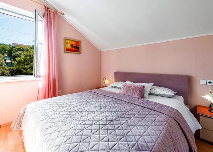 Cozy Corner 49 Cavtat