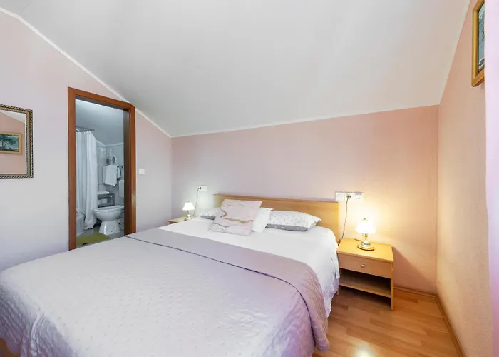 Cozy Corner 49 * Cavtat