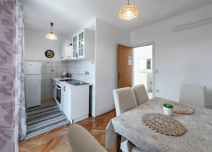 Cozy Corner 49 Apartman *