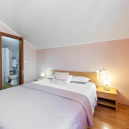 Cozy Corner 49 * Cavtat