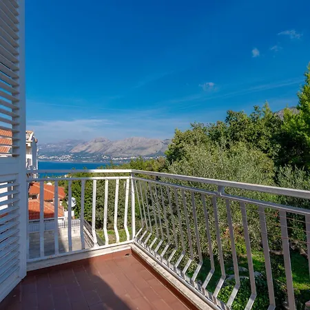 Cozy Corner 49 Apartman