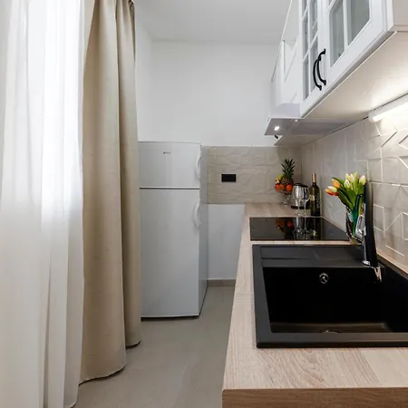 公寓 Cozy Corner 49 *