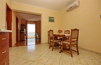 Apartamento Cozy Corner 49 *