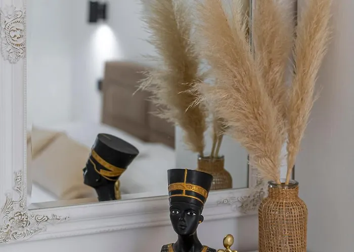 Cozy Corner 49 公寓 *