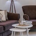 Cozy Corner 49 *