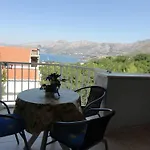 Cozy Corner 49 Cavtat