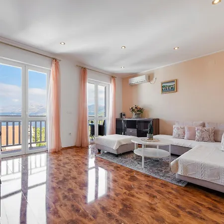 Cozy Corner 49 Daire