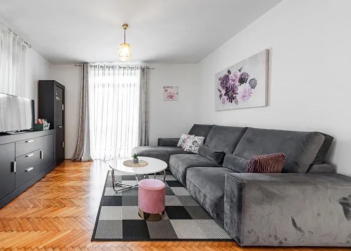 Cozy Corner 49 * Cavtat